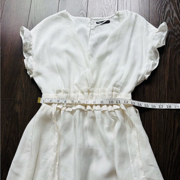 ZARA White Ruffle Sleeve Garden Dress - Picture 9 of 15